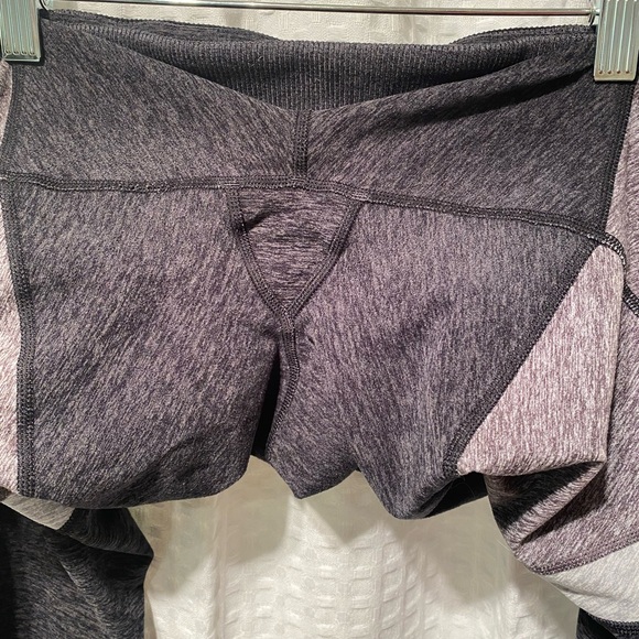 ALO Yoga High-waist Alosoft Sheila Legging L - Picture 6 of 7